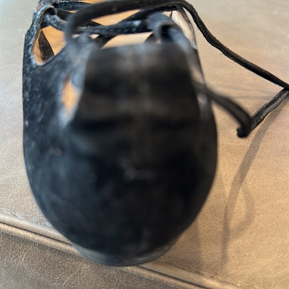 Anthropologie Billy Ella Black Faux Suede Lce-Up Pointy Toe Flats Size 7.5 - Picture 16 of 16